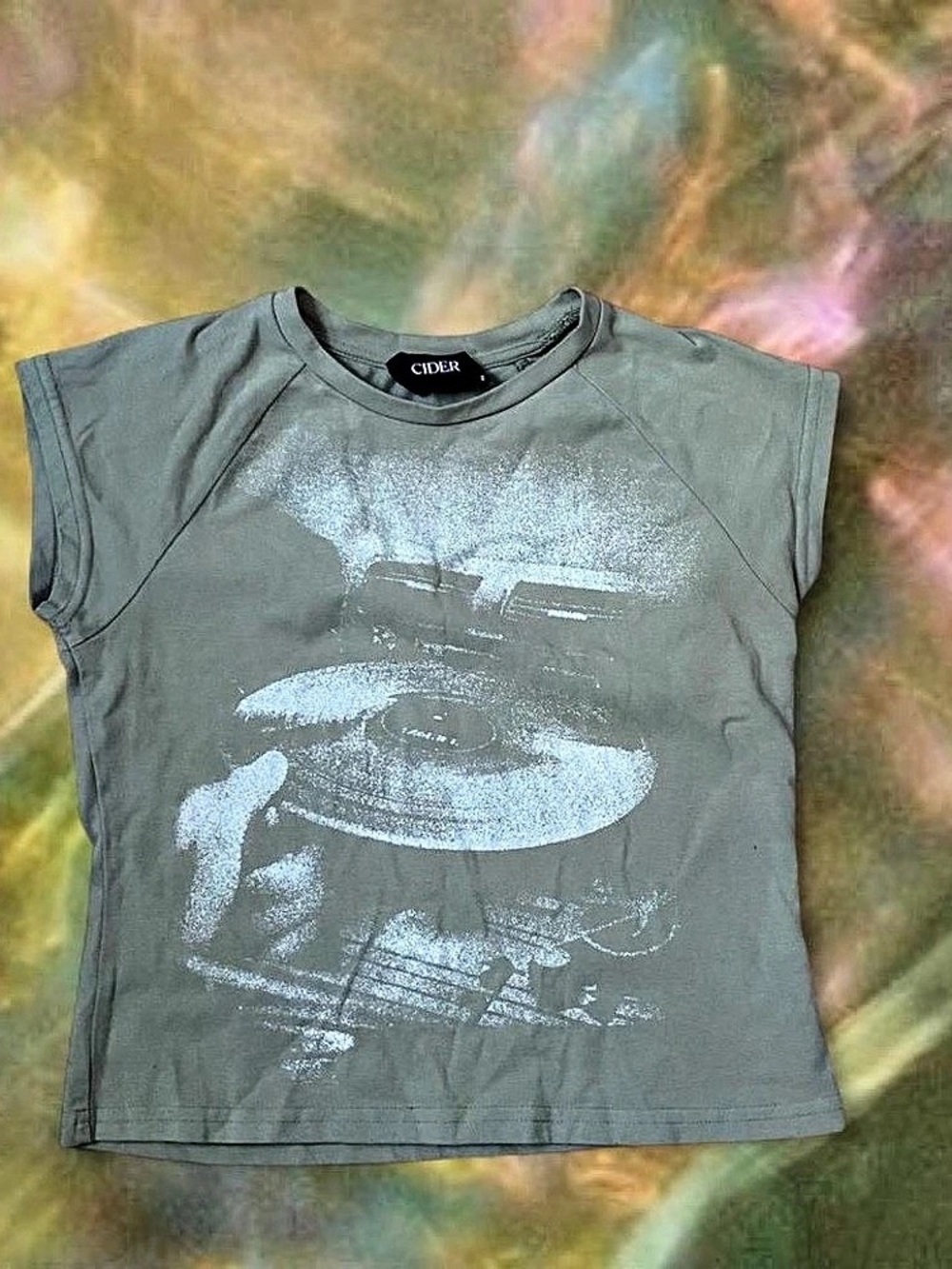 CIDER Graphic Light Green Tee Size Small
